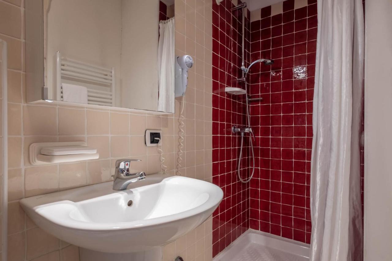 Le 4 Rose Farm stay